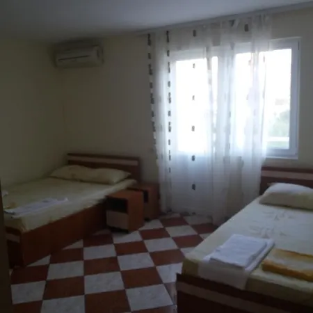 Sunset Pensionat 3*